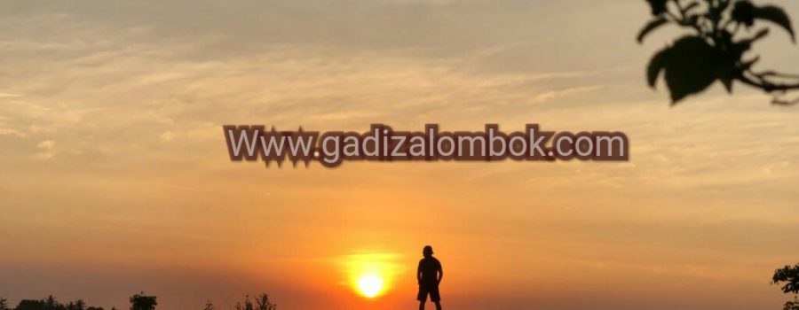 Bukit Munjit, Lokasi Baru dan Terbaik Melihat Sunset di Senaru – Lombok