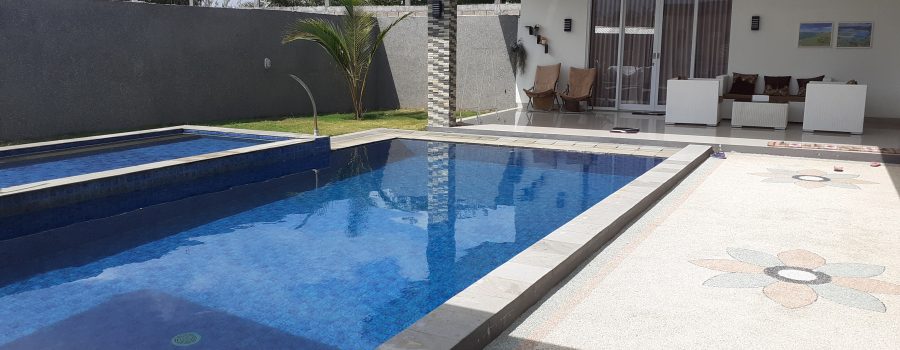 Villa Ayla 2, Dengan Private Pool Kapasitas 8 Orang di Sekitar Senggigi